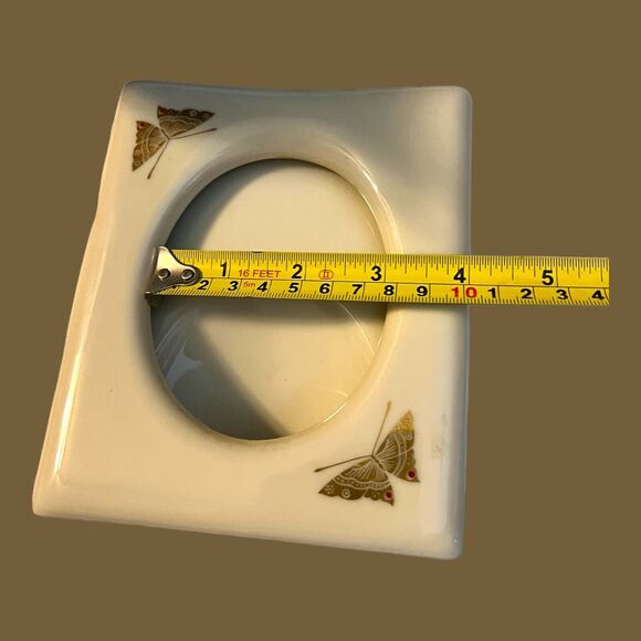 Vintage Porcelain Oval Picture Frame Gold Butterfly Cottage Treasure Masters - Picture 9 of 13